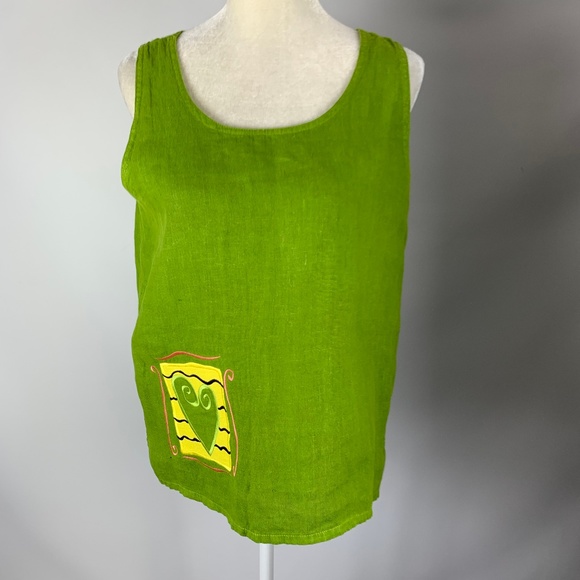 Liz & Jane Tops - Liz & Jane Medium Tank Linen Green Boutique Heart